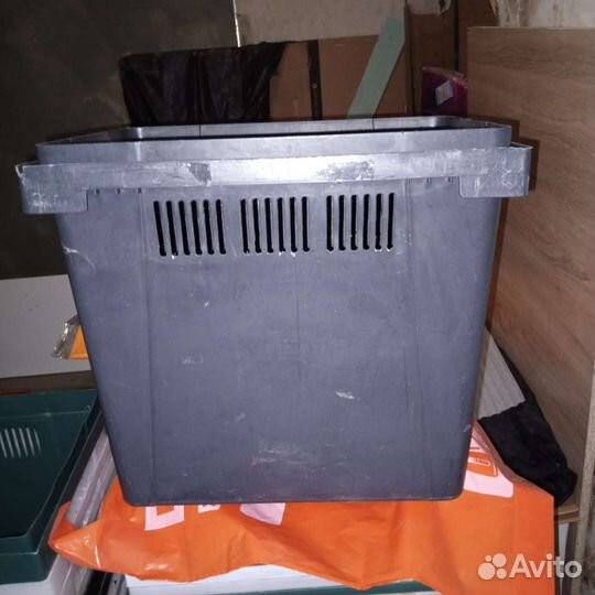 Ящик пластиковый
