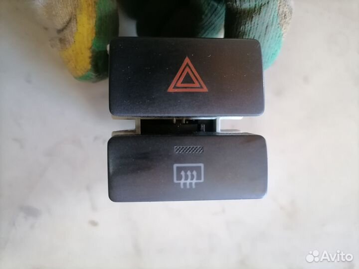 Модуль кнопок (аварийки и обогрева) BYD F3 2005-14