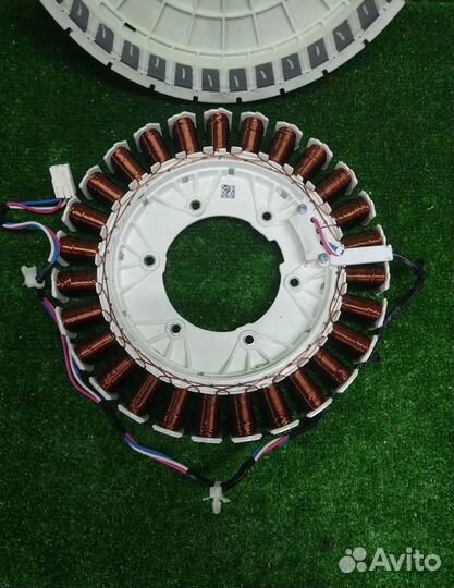 Двигатель стиральной машины Whirlpool