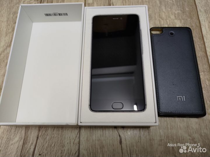Xiaomi Mi 5S, 3/64 ГБ