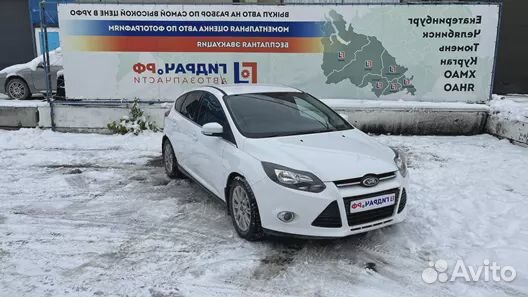 Блок управления центральным замком Ford Focus 3 AV