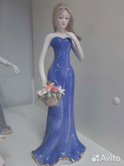 Фарфоровые статуэтки