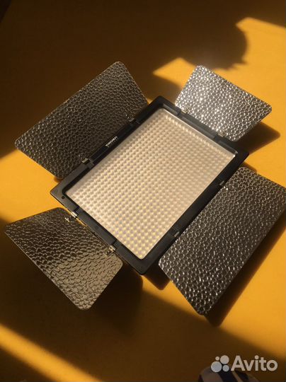 Фотосвет, лампа Yongnuo 600 Led 5500K, комплект