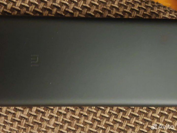 Внешний аккумулятор Samsung и Mi Power Bank