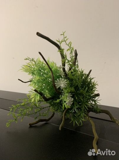 Коряга с растением искусственная для аквариума