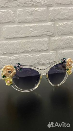 Солнцезащитные очки