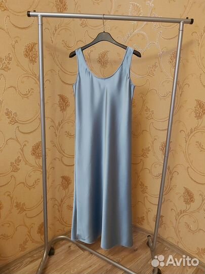 Платье в бельевом стиле