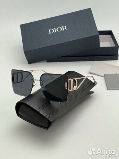 Солнцезащитные очки dior