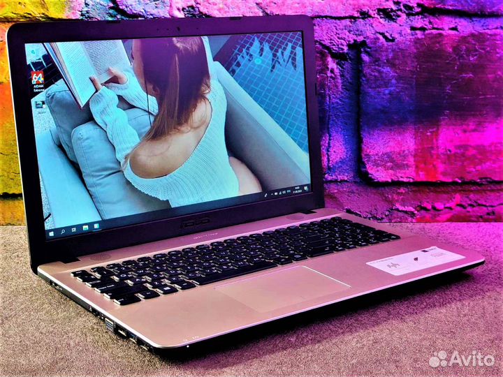 Ноутбук Asus для школы и универа