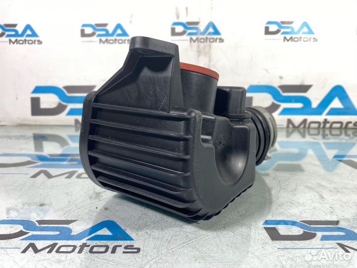 Резонатор воздуш фильтра Mercedes W203/W204/W211