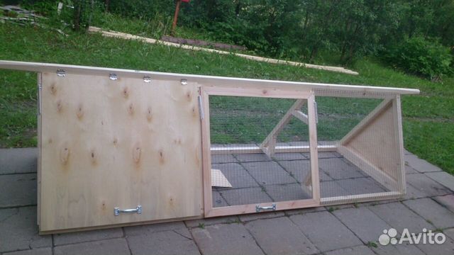 Мини курятник с выгулом для птенцов домашней птицы