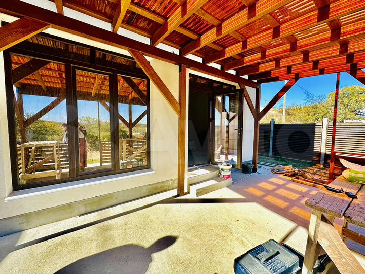 Дом 140 м² на участке 4 сот.