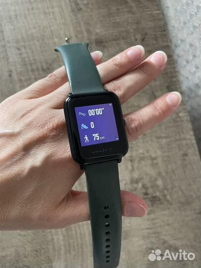 Смарт часы amazfit bip black 1.28