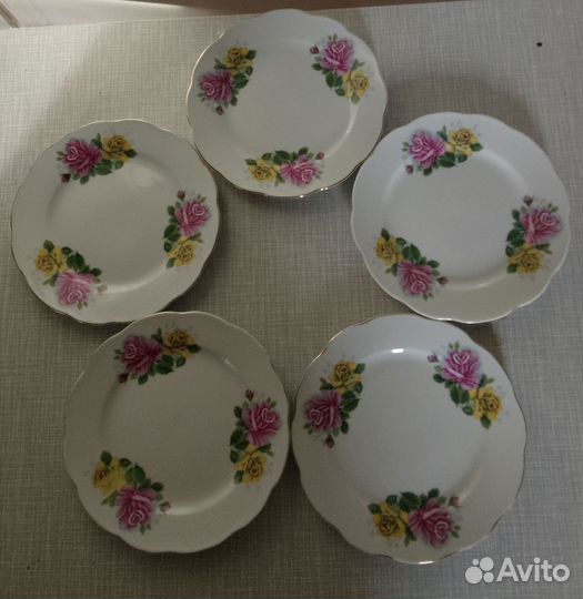 Тарелки, салатники