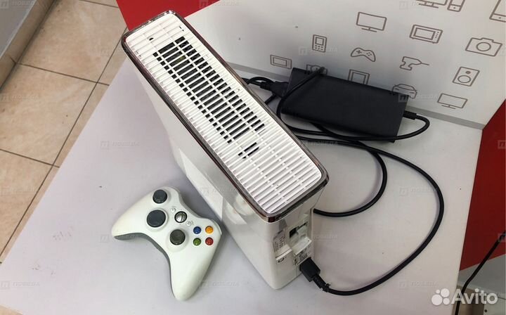 Приставка Xbox 360 500GB