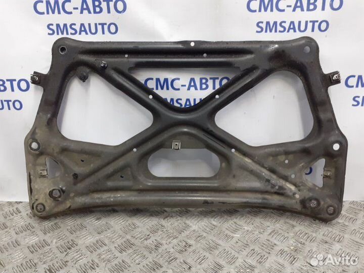 Кронштейн подрамника Audi A6 C7 2.8