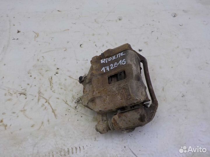 Суппорт передний левый Kia Rio 2