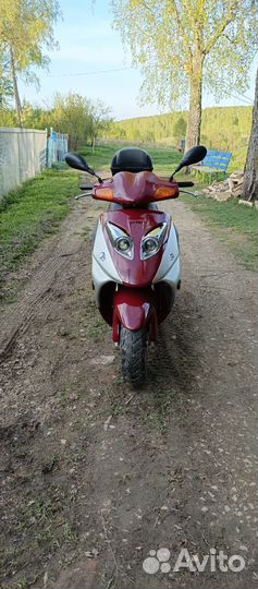 Скутер Omaks