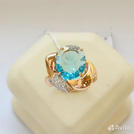 Золотое кольцо 585 пробы топаз 17,5р. 3,86