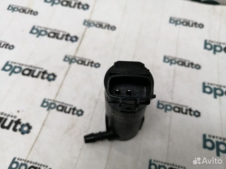 Моторчик омывателя фар 85280-47010