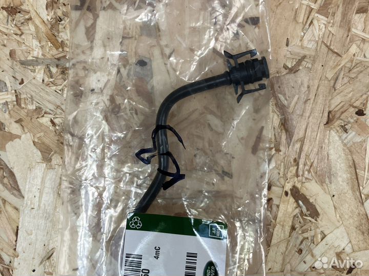 Freelander 2 трубка системы охлаждения