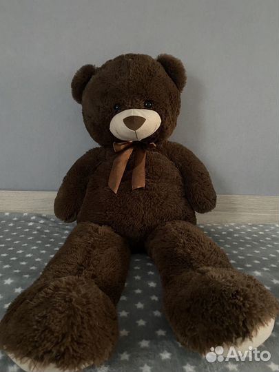 Плюшевый медведь большой