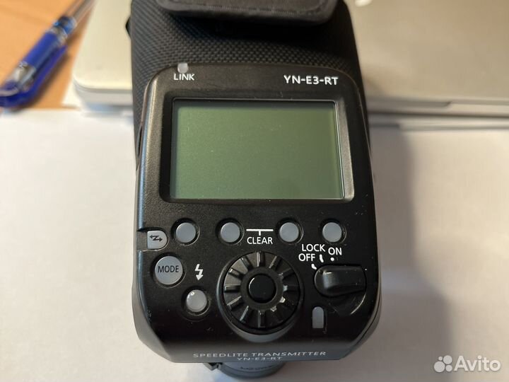 Вспышка камеры Canon и трасмиттер