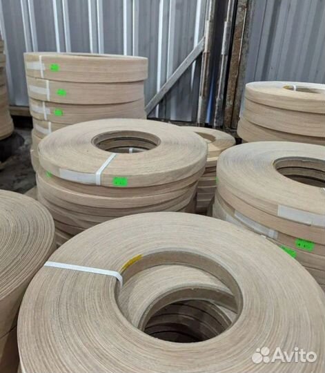 Кромка дуб толщина 0,6 мм ширина 23 мм с клеем
