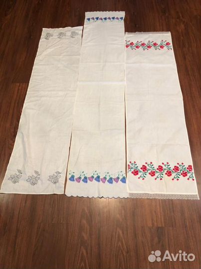Подзоры старинные, рушники, наволочки, скатерти