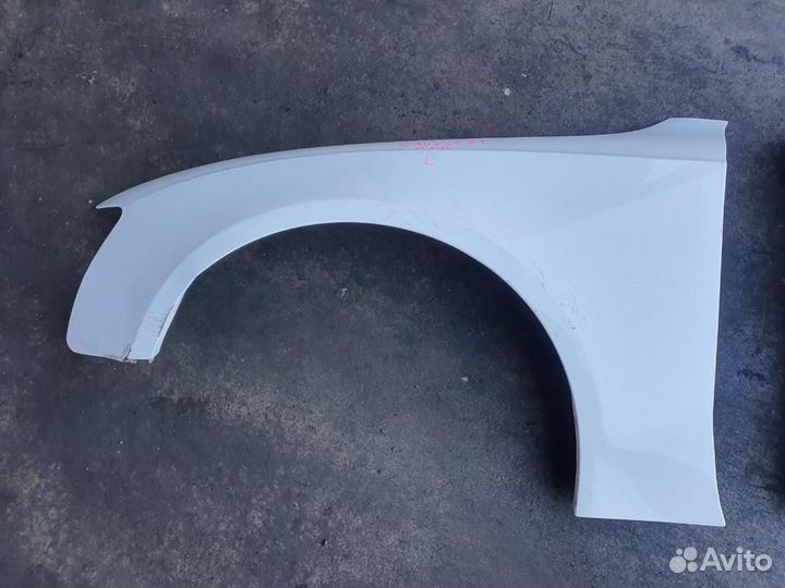 Крыло перед лево c Audi A5 8T3 cala