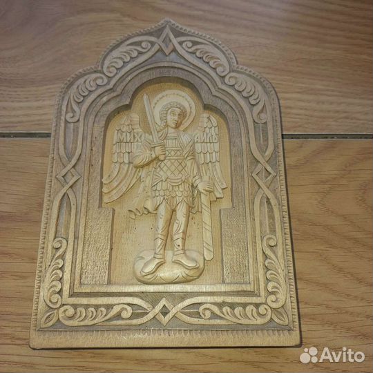 Городецкая резьба, Икона Архангела Михаила