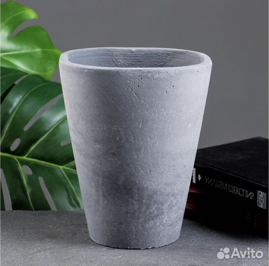Цветочный горшок графит 2,2 литра