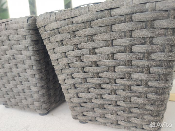 Кашпо для цветов