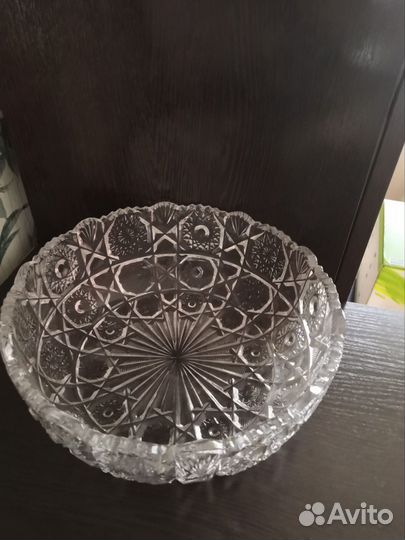 Хрустальная ваза