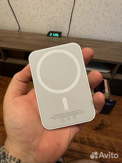 Внешний аккумулятор apple