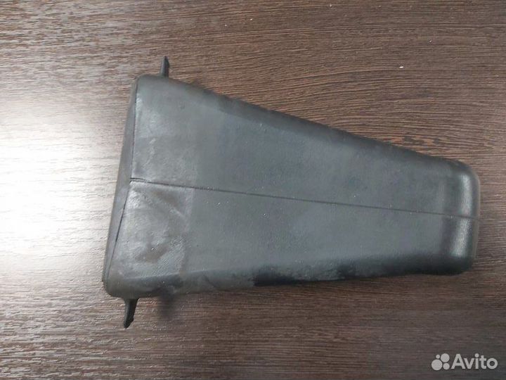 Пыльник ограничителя задний левый Bmw 525I E60