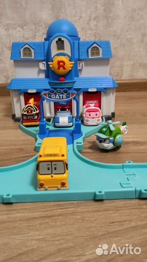 Гараж поли Робокар