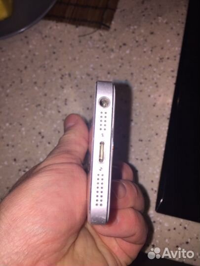 iPhone 5s white 16 Gb