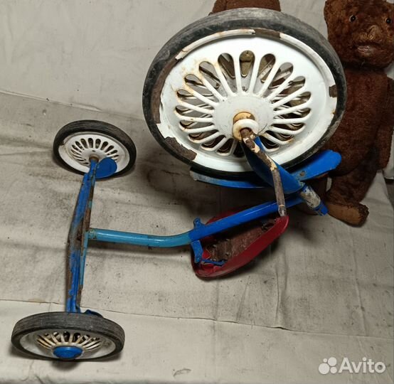 Велосипед трёхколёсный СССР детский
