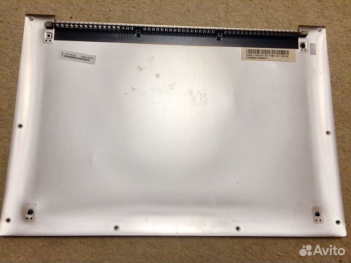 Крышка матрицы asus UX31E и петли к ней