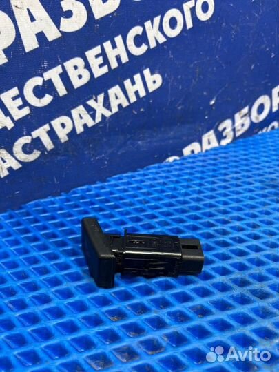 Кнопка аварийной сигнализации Lifan X60 кроссовер