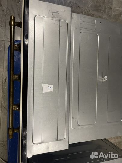 Электрический духовой шкаф с конвекцией новый