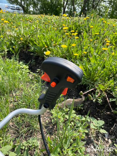 Триммер бензиновый 3.8 л.с. 2 года гарантии