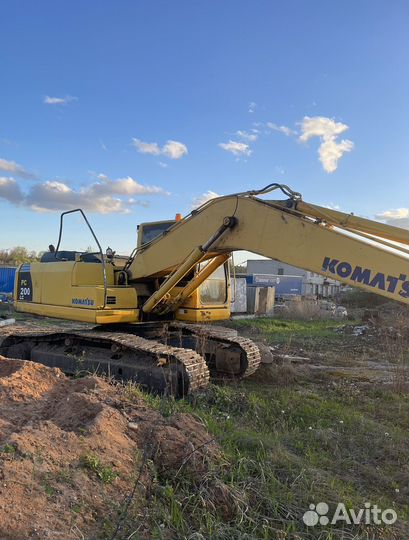 Гусеничный экскаватор Komatsu PC200-8M0, 2012