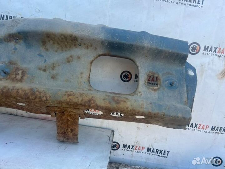 Усилитель бампера задний Chevrolet Niva 1.7 2012