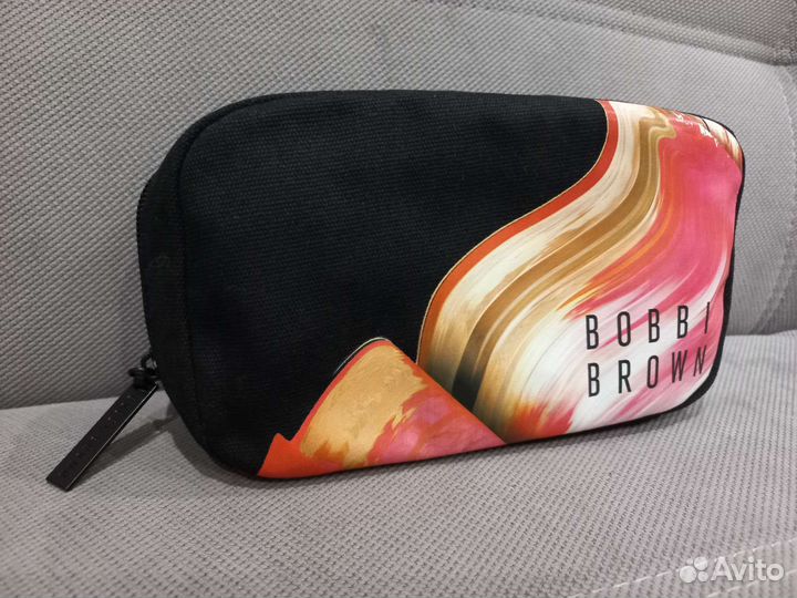 Косметичка Bobbi Brown