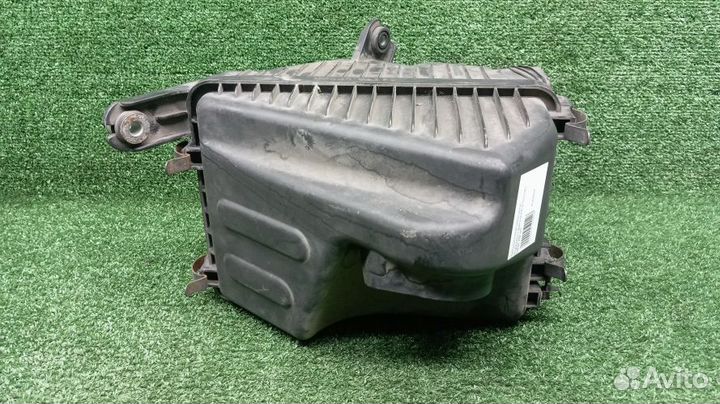 Корпус воздушного фильтра Kia Sorento