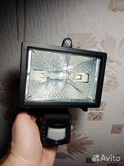 Прожектор галогенный 150вт Camelion ST-150A