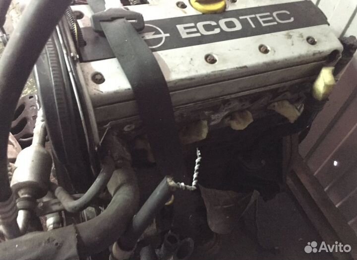 Двигатель Opel Omega B 2.2i Y22XE Бензин