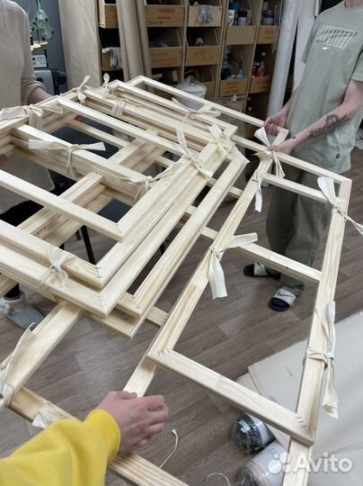 Холсты в рулонах